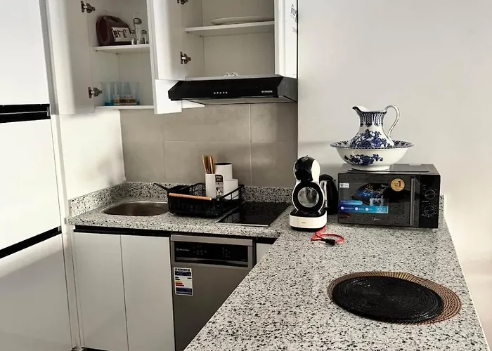Apartment G04 One Bedroom Apart/balcony/fountain View *
